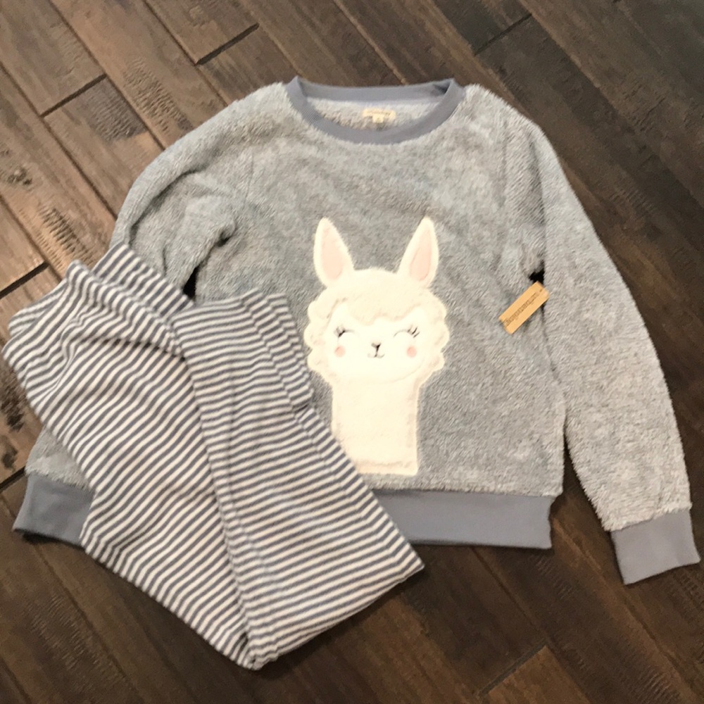 Urbanology Llama Pajamas - Medium